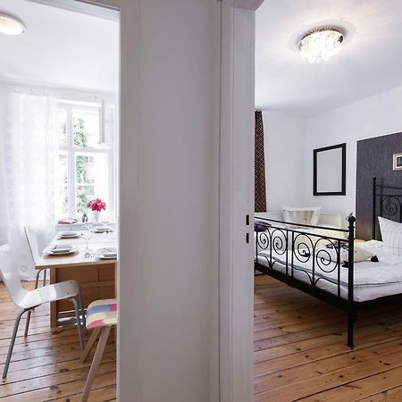 Elegantes 2-Zimmer-Apartment Im Kiez Von Prenzlauer Berg Berlim Exterior foto