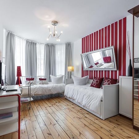 Elegantes 2-Zimmer-Apartment Im Kiez Von Prenzlauer Berg Berlim Exterior foto